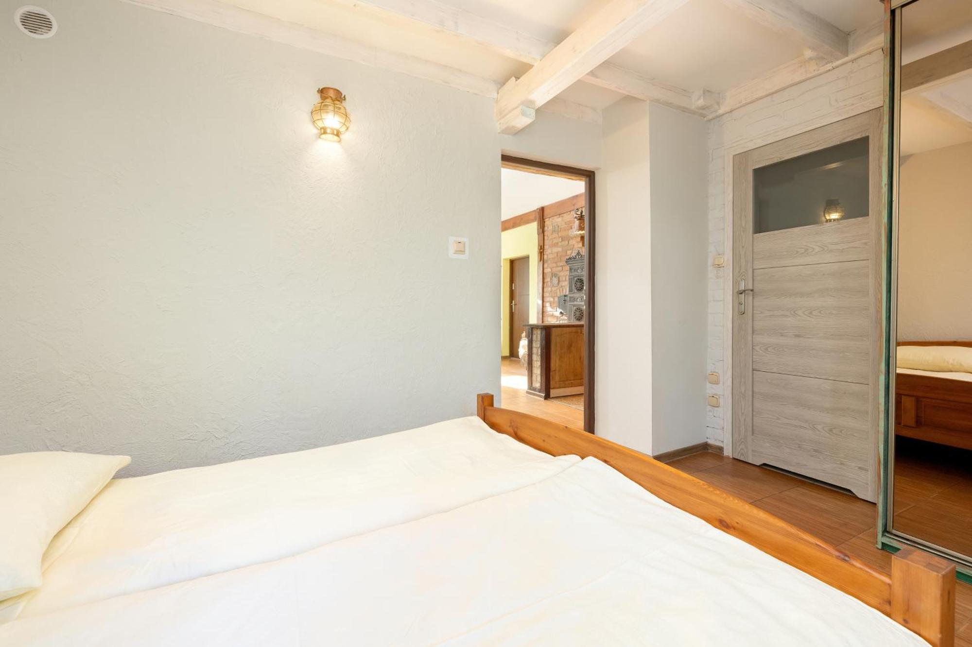 Kotwica Morska Hotel โปเบียโรโว ภายนอก รูปภาพ