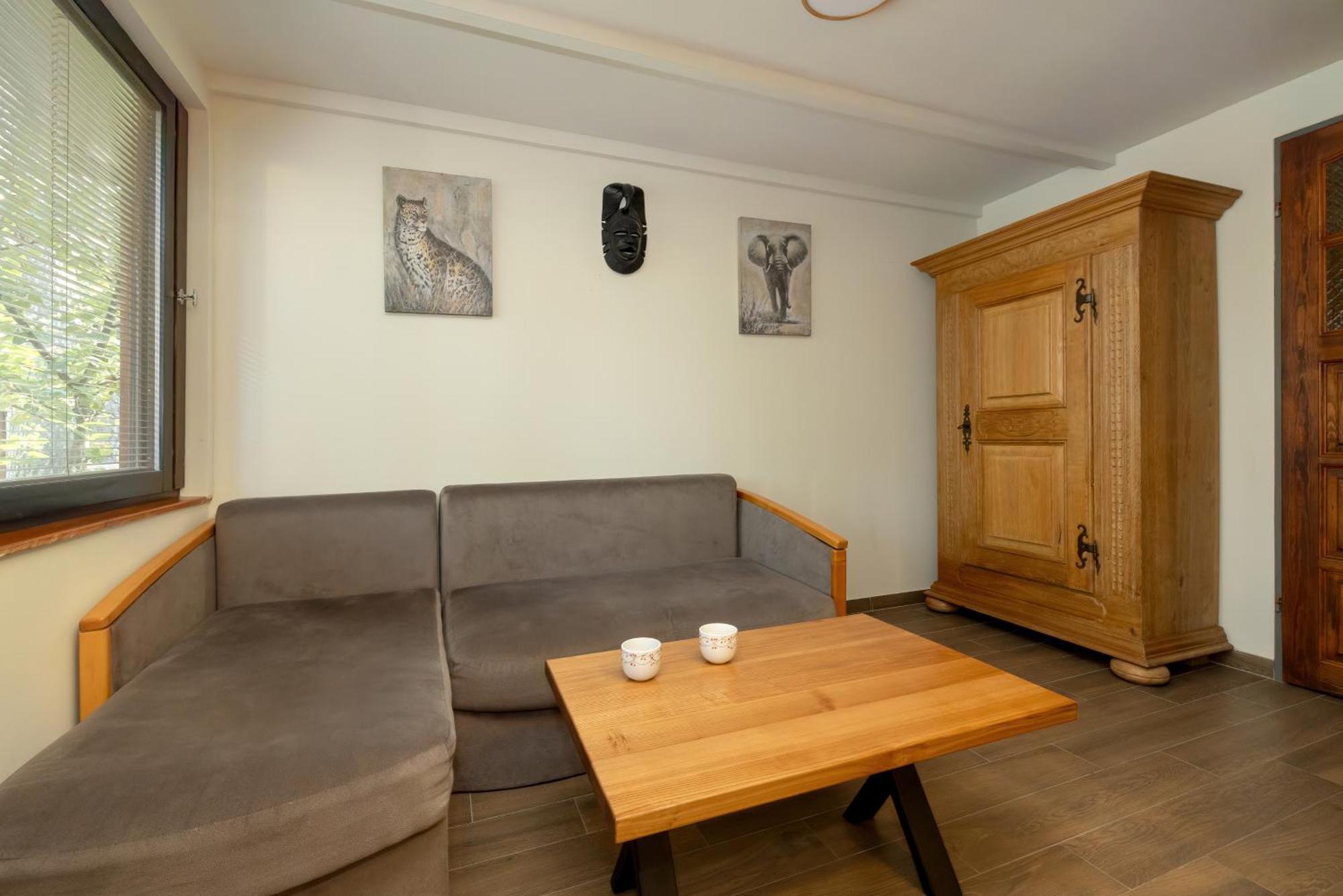Kotwica Morska Hotel โปเบียโรโว ภายนอก รูปภาพ